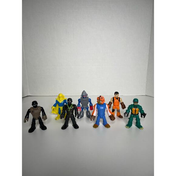 Imaginext Lot of 6 Action Figures - Used Mixed Lot Figurines People - Picture 1 of 8